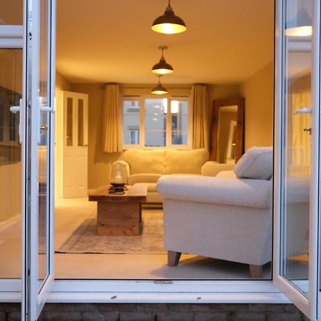 Luxury 6-Bedroom House 5 Minutes From Bicester Village Shopping Outlet 체스터톤 외부 사진