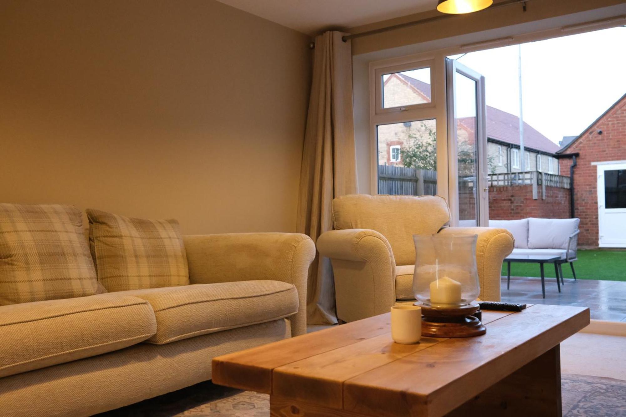 Luxury 6-Bedroom House 5 Minutes From Bicester Village Shopping Outlet 체스터톤 외부 사진