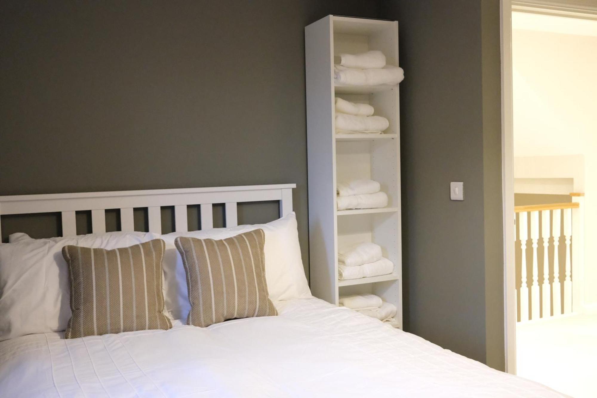 Luxury 6-Bedroom House 5 Minutes From Bicester Village Shopping Outlet 체스터톤 외부 사진