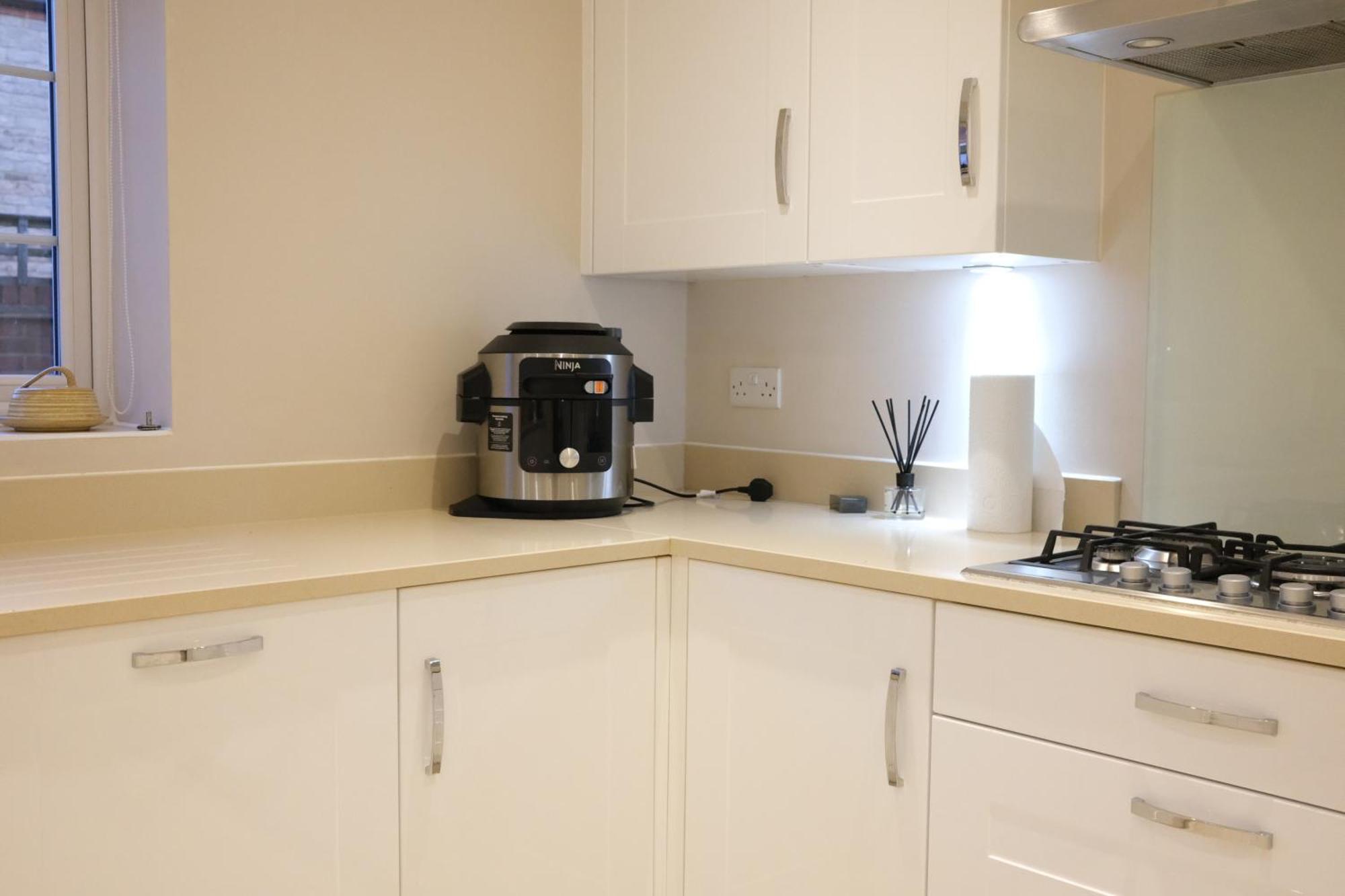Luxury 6-Bedroom House 5 Minutes From Bicester Village Shopping Outlet 체스터톤 외부 사진