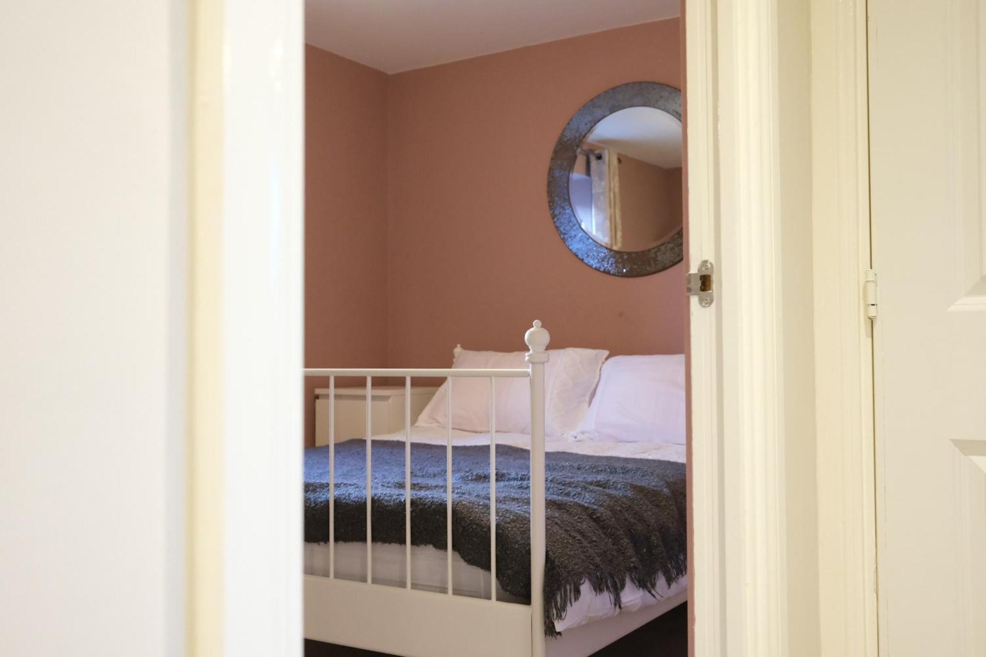 Luxury 6-Bedroom House 5 Minutes From Bicester Village Shopping Outlet 체스터톤 외부 사진